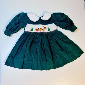 House of Hatten Infant Dress Green Smocked Embroidered Reindeer Size 6 Months